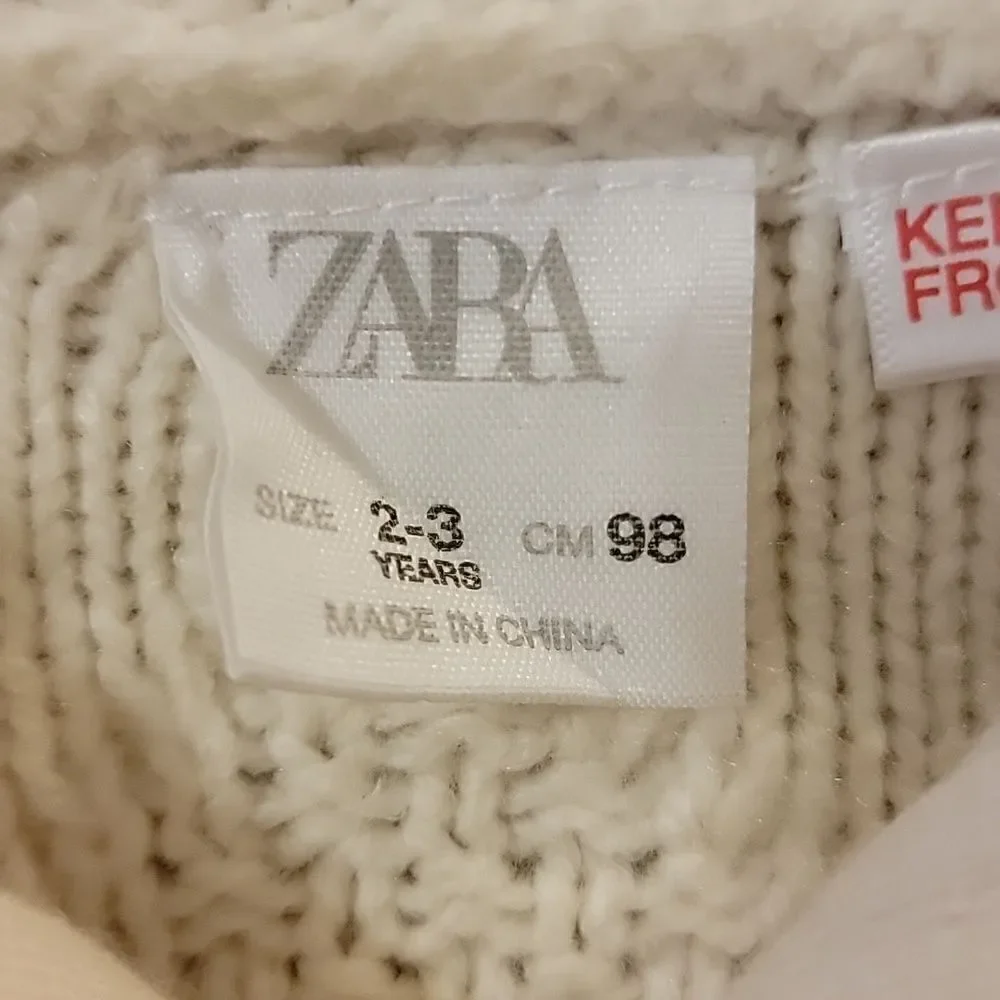 Zara acrylic poly
